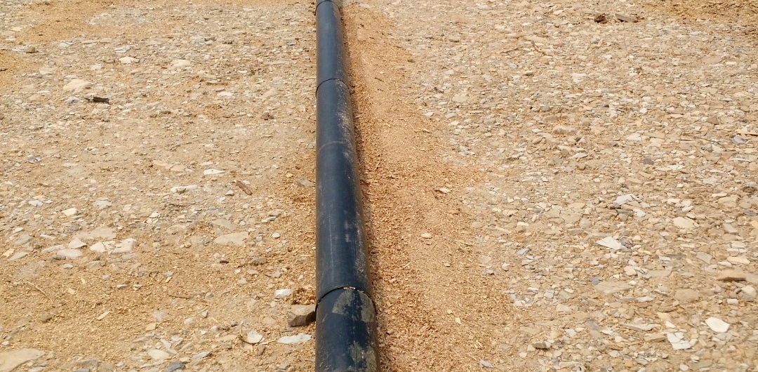 Above grade aeration pipe with ECS pulling end